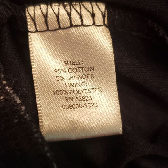 CJ Banks Abstract Design Skort Sz 3X - Picture 5 of 6